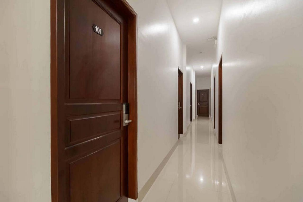 Reddoorz At Seindo Hotel Medan Sunggal エクステリア 写真